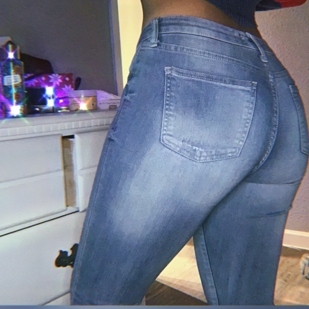 Skinny jeans